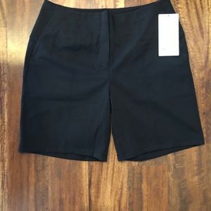 Women’s Lululemon In Power Short 8” Size 10 Black